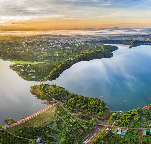 Biển hồ T'Nưng chính là địa điểm du lịch nổi tiếng của tỉnh Gia Lai, mà nhất định bạn phải ghé thăm khi đến đây